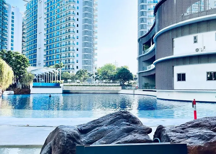 Aesthetic 1br View At Azure Paranaque