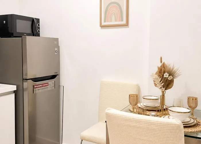 Aesthetic 1br View At Azure Paranaque * Manila