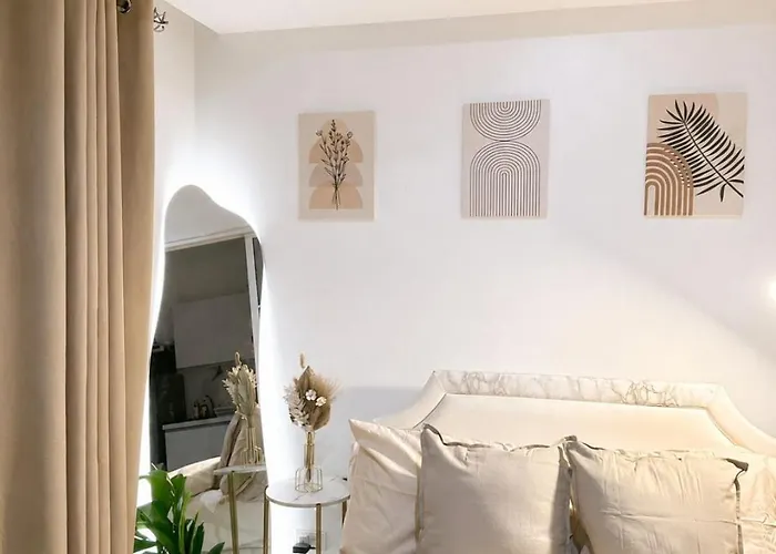 Aesthetic 1br View At Azure Paranaque * Manila